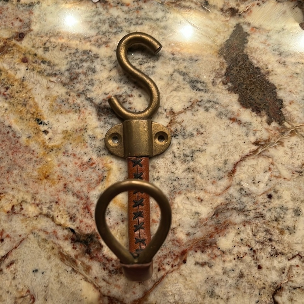 Anthropologie “s” hook